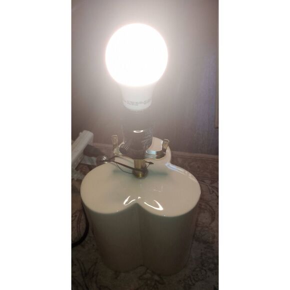 New with Tags Threshold beige multi-lobe abstract table lamp no shade lamp only - Picture 7 of 7